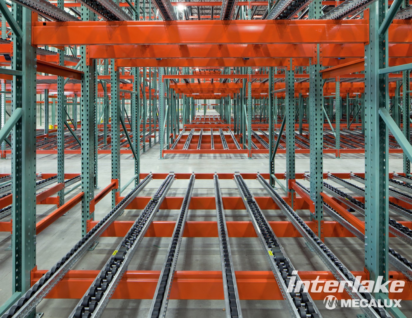 Pallet Flow Racks storage system for cold & freezer storage